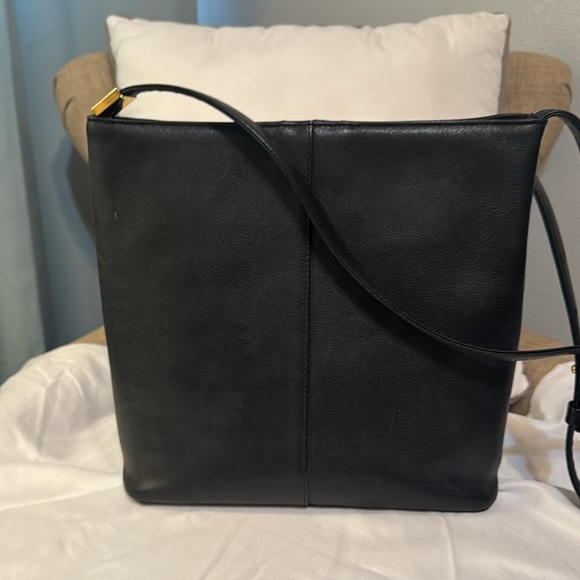 Black Leather Nova Check Burberry with adjustable strap - Picture 5 of 7